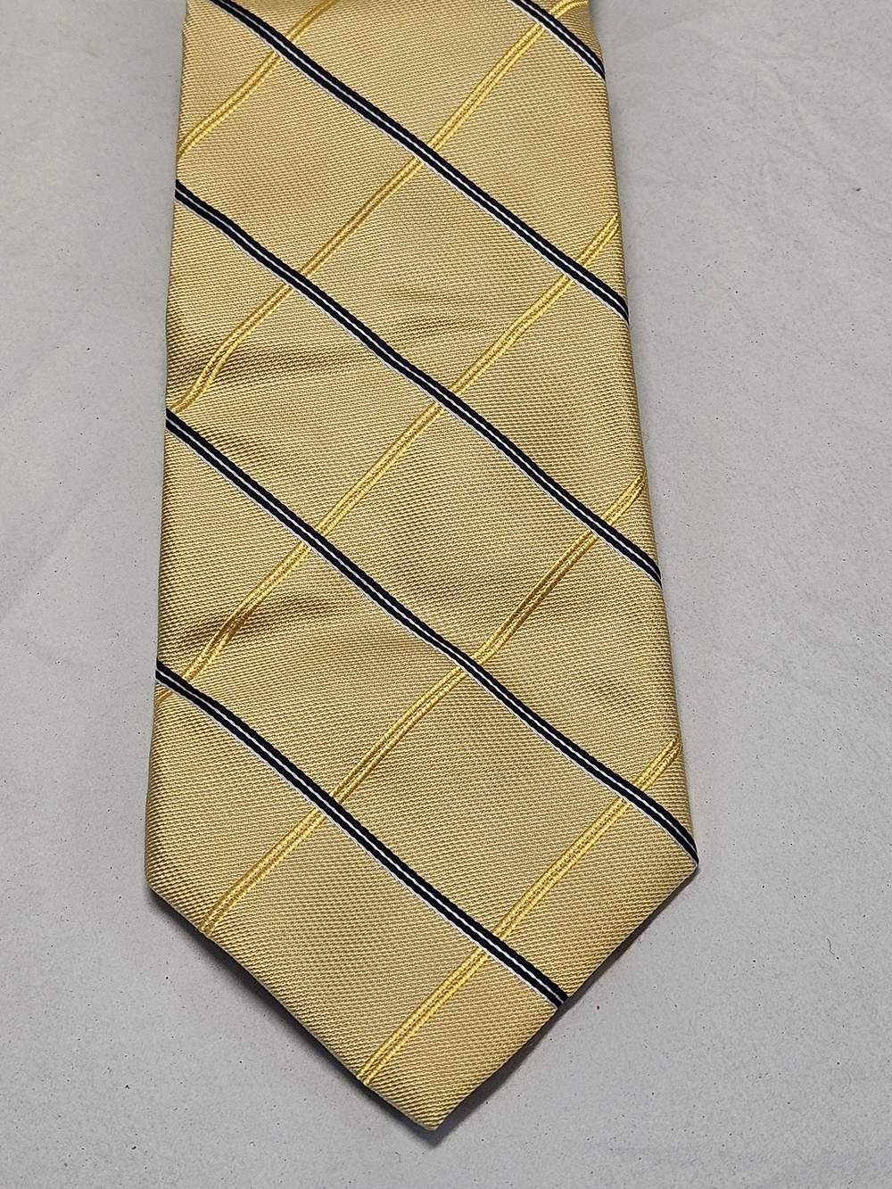 Men's Vintage Express Design Yellow Silk Striped Tie - Classic Business Style